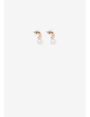 Pendientes cortos con perla